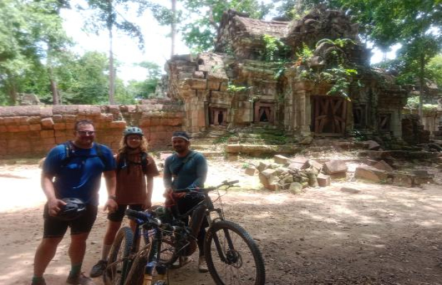 e-bike Cambodia tour